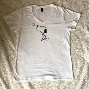 White Snoopy Heart V-neck Tee-shirt